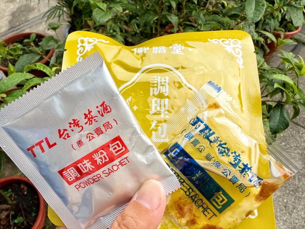 開箱台酒御膳堂-啤酒雞肉麵,酒香入魂,適合囤貨幾包再家想吃就吃 @果果愛Fruitlove 開箱台酒御膳堂-啤酒雞肉麵,酒香入魂,適合囤貨幾包再家想吃就吃 @果果愛Fruitlove
