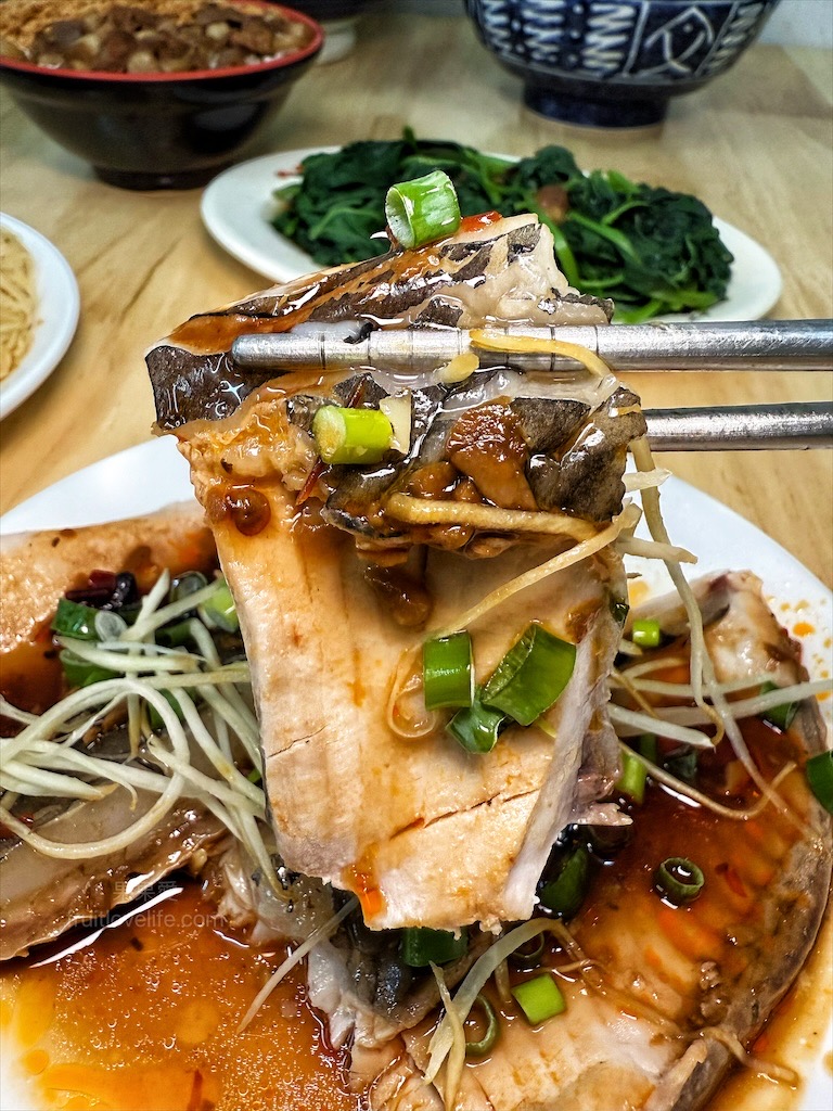 鼎鱻鮮魚湯 | 台中大甲鎮瀾宮旁無刺鮮魚湯專賣店，魚肉新鮮好吃，湯頭鮮美清甜，寵物友善 @果果愛Fruitlove