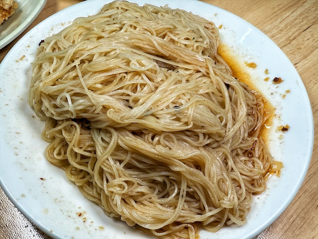 鼎鱻鮮魚湯 | 台中大甲鎮瀾宮旁無刺鮮魚湯專賣店，魚肉新鮮好吃，湯頭鮮美清甜，寵物友善 @果果愛Fruitlove