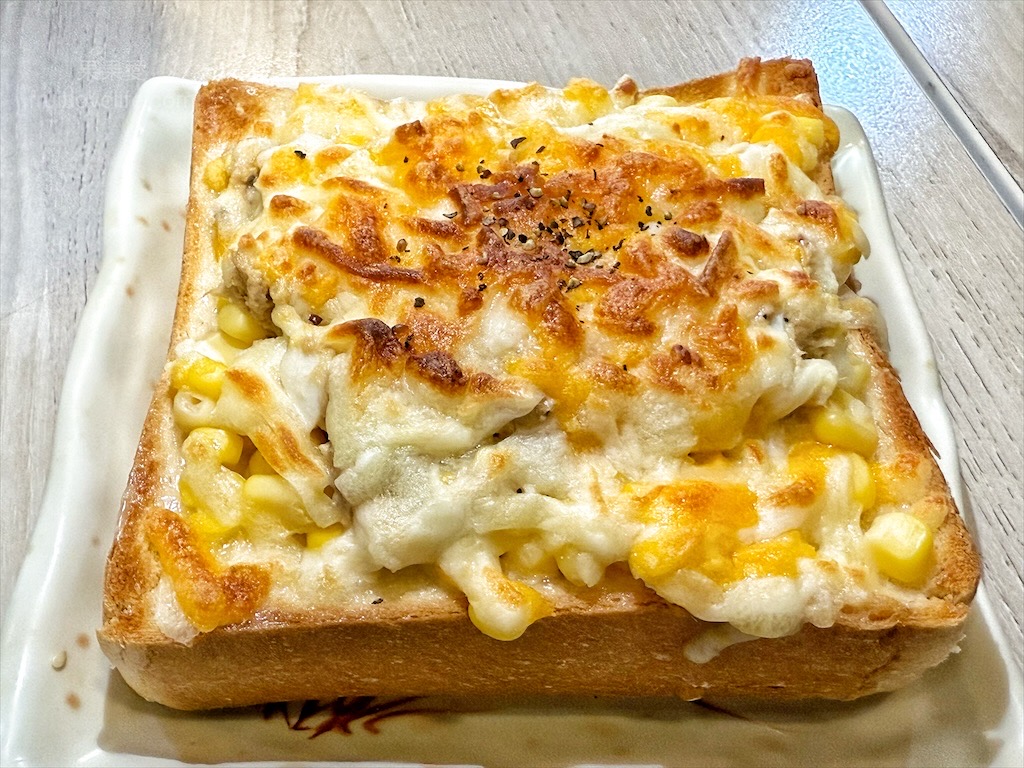 傲嬌猫早午餐 | 台中南區早午餐，店內有可愛的貓咪，內用有冷氣，出餐速度也很快 @果果愛Fruitlove