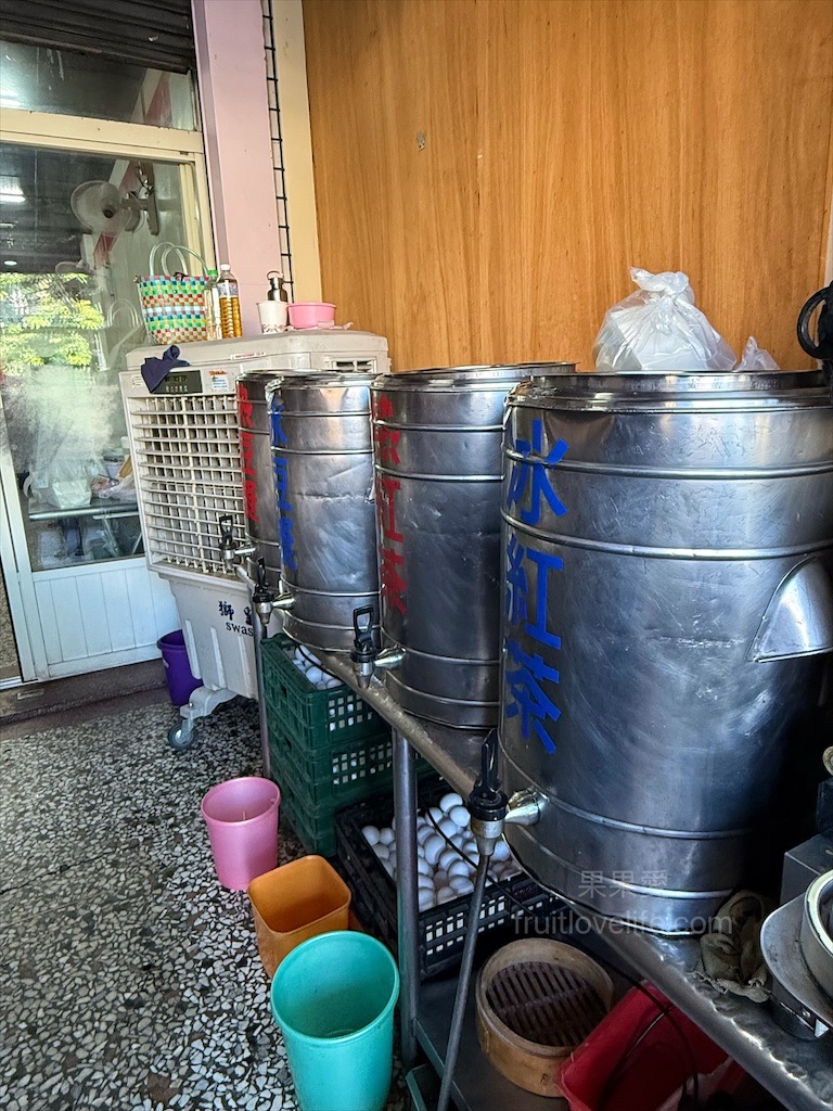 有間大湯包 | 台中大里早餐排隊名店，爆汁湯包、現做現包，早晨幸福的好滋味 @果果愛Fruitlove
