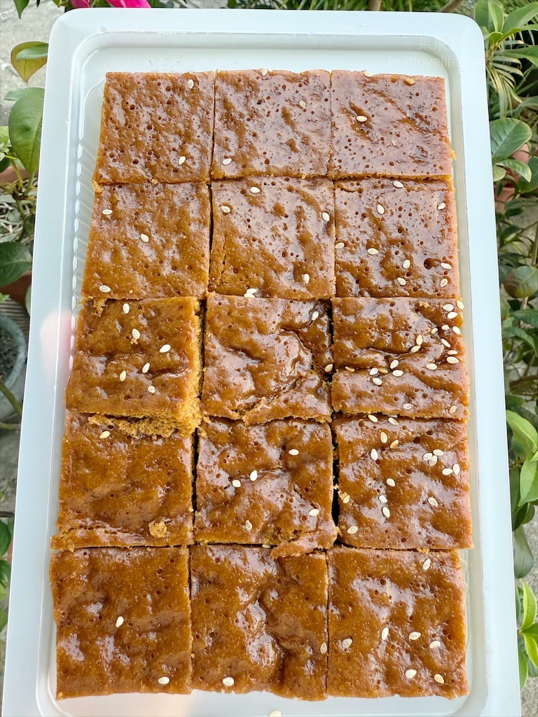 春仁黑糖糕 | 澎湖馬公黑糖糕，澎湖伴手禮推薦，黑糖糕香氣濃郁、口感Q軟，大小適口方便食用 @果果愛Fruitlove