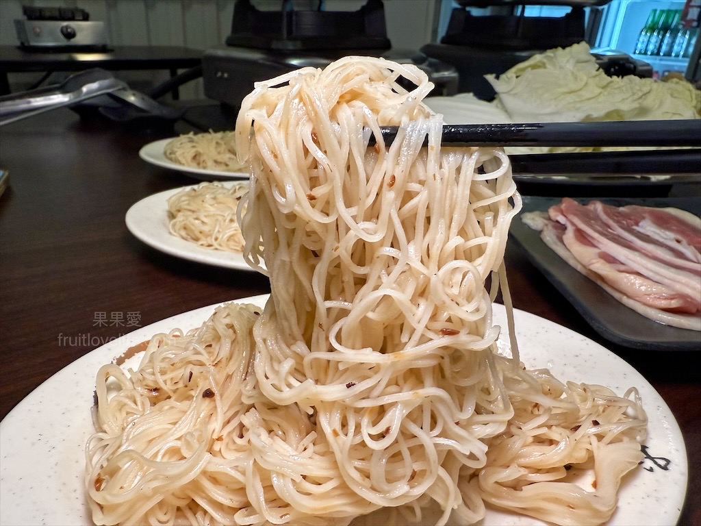 味首席紅蟳薑母鴨 | 台中北屯薑母鴨，鮮甜紅蟳、薑母鴨、寵物友善、冷氣開放，不分季節的好滋味 @果果愛Fruitlove