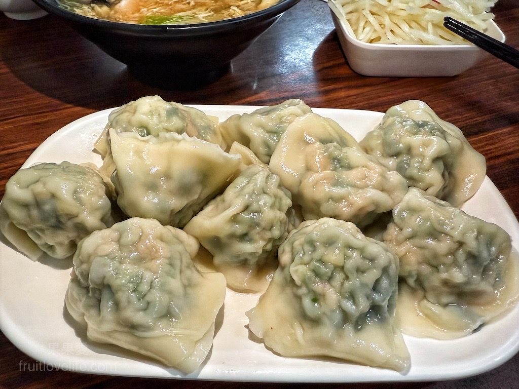北平餃子館 | 南投草屯水餃店，傳承一甲子的好滋味，排隊也要吃的在地人氣美食小吃 @果果愛Fruitlove