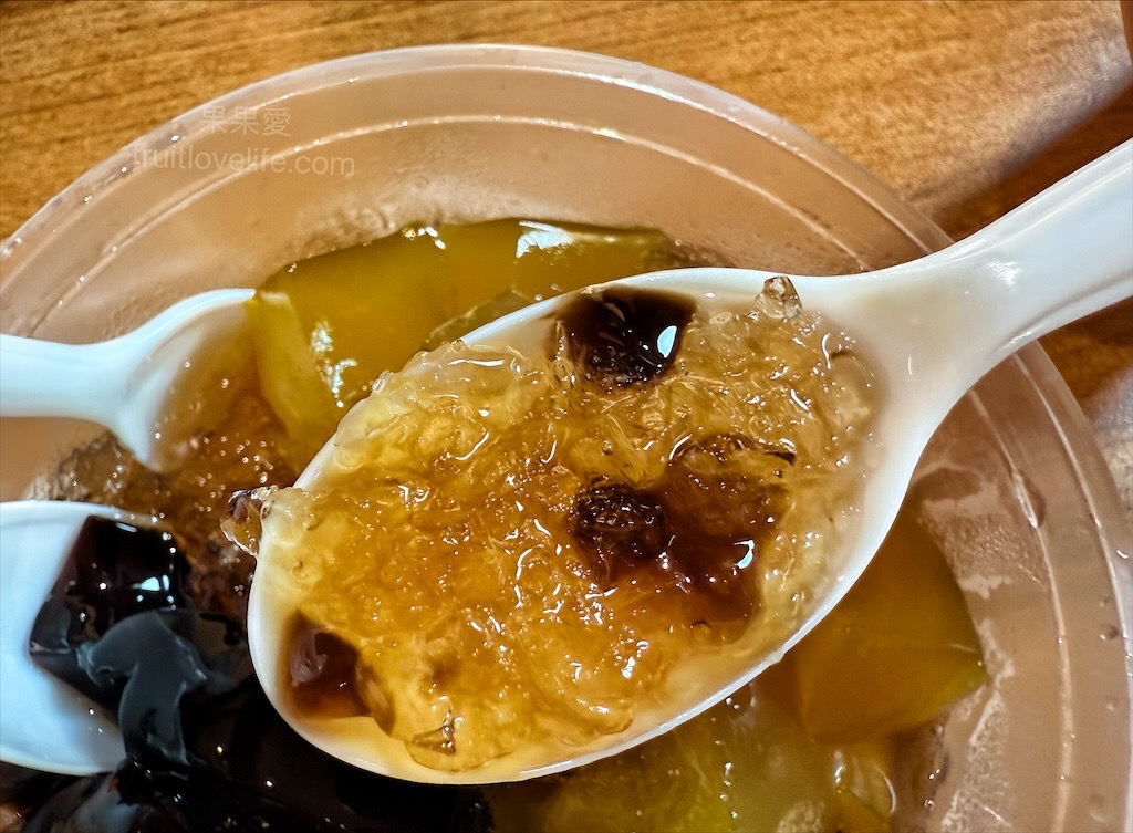 鹿港李家粉粿冰 | 彰化鹿港粉粿冰，鹿港老街必訪文創粉粿冰，粉粿Q彈、仙草清香 @果果愛Fruitlove
