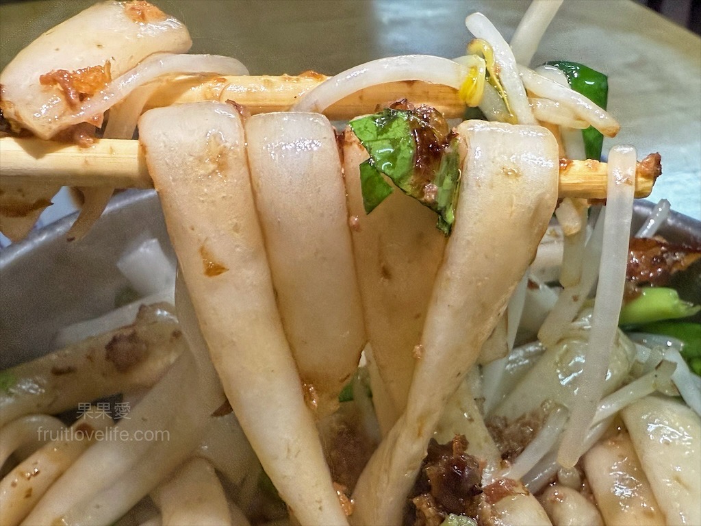 通霄正味麵店 | 苗栗通霄小吃麵店，在地人氣客家風味早午餐，份量十足且美味是許多在地饕客的推薦 @果果愛Fruitlove
