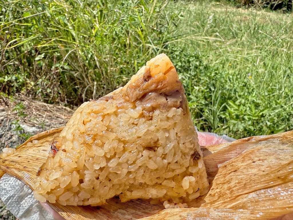 錢媽媽肉粽 | 苗栗通霄肉粽、蚵嗲，拱天宮找白沙屯媽祖回程不要錯過飄香50年老店，古早味肉粽米飯Q、內餡鹹香 @果果愛Fruitlove
