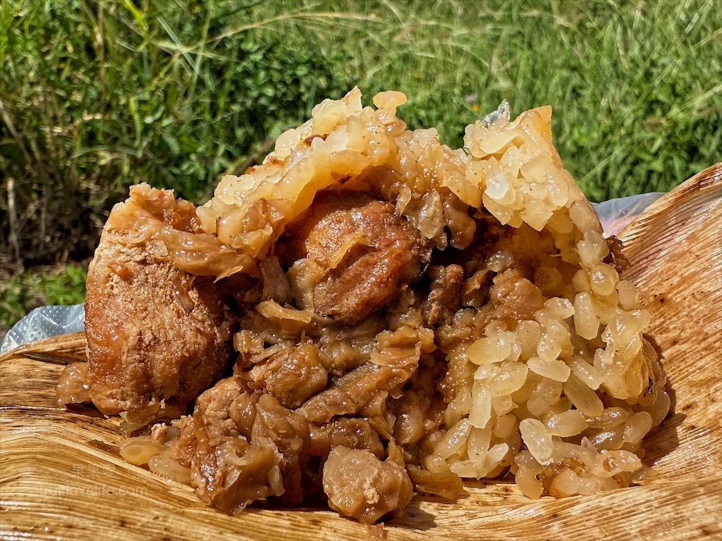 錢媽媽肉粽 | 苗栗通霄肉粽、蚵嗲，拱天宮找白沙屯媽祖回程不要錯過飄香50年老店，古早味肉粽米飯Q、內餡鹹香 @果果愛Fruitlove