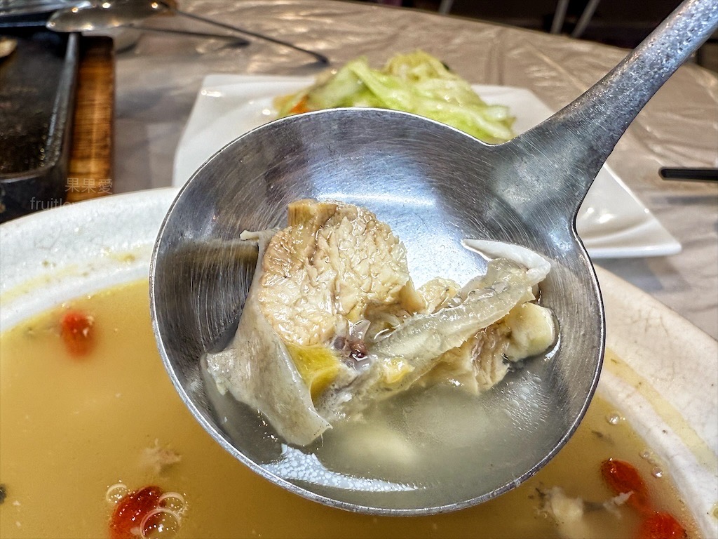 藏鱘味 | 台中大雅鱘龍魚料理餐廳，想吃鱘龍魚料理不用上谷關吃了，除了鱘龍魚料理還有多道台灣私房料理 @果果愛Fruitlove