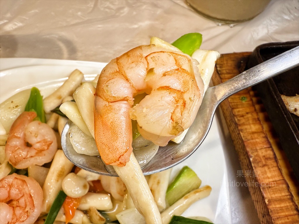 藏鱘味 | 台中大雅鱘龍魚料理餐廳，想吃鱘龍魚料理不用上谷關吃了，除了鱘龍魚料理還有多道台灣私房料理 @果果愛Fruitlove