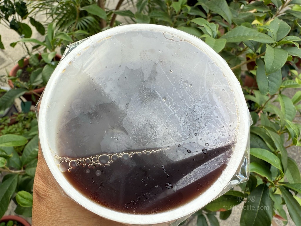 可口飯糰 | 台中大里飯糰，內新黃昏市場旁那顆熱騰騰，米飯粒粒分明又飽滿的飯糰，份量還不小顆 @果果愛Fruitlove