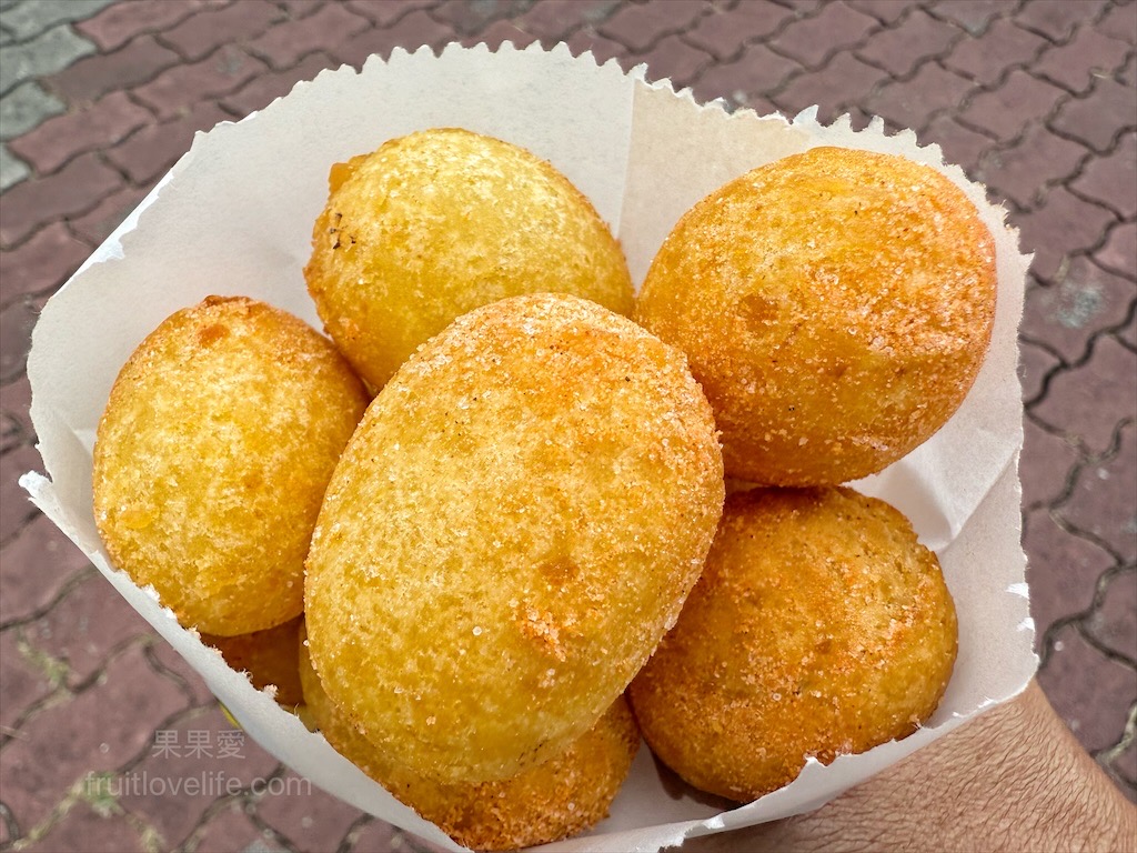 日日地瓜球南屯總店 | 台中南屯地瓜球，南屯老街銅板價下午茶點心，地瓜球外酥內Q，13種口味給你選擇 @果果愛Fruitlove