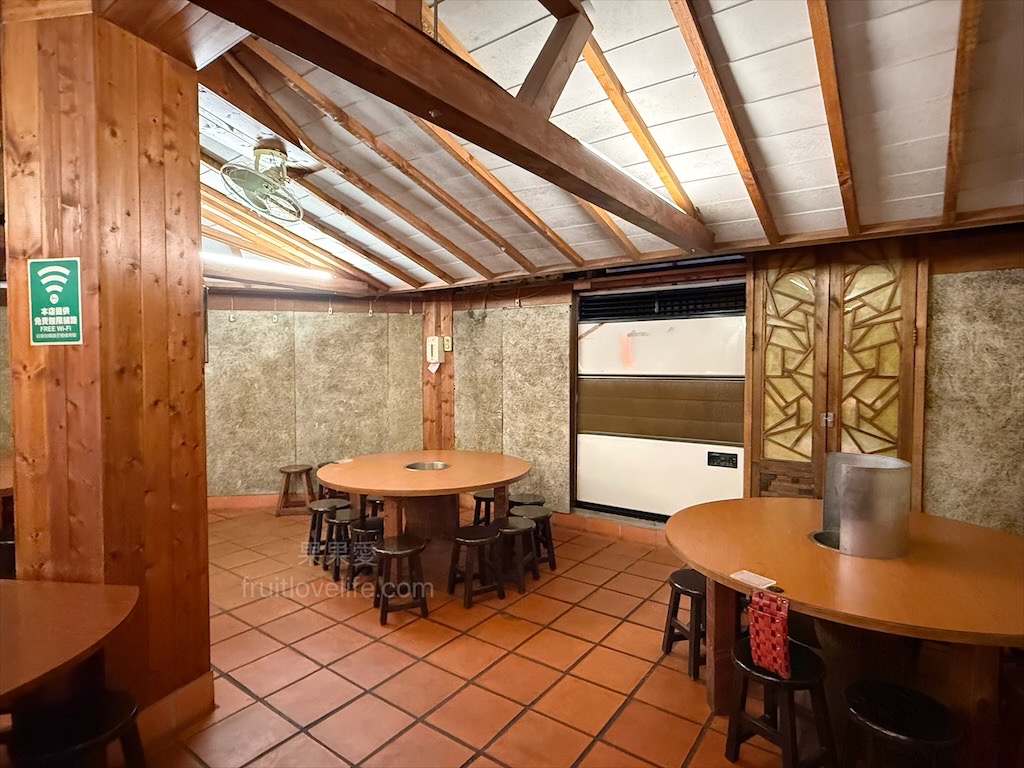 鼎味炭火薑母鴨員林總店 | 彰化員林薑母鴨,在地老字號薑母鴨,炭火慢熬溫體鴨肉,湯頭濃郁甘甜,招牌醬燒鴨肉飯、招牌酸梅湯也超推 @果果愛Fruitlove 鼎味炭火薑母鴨員林總店 | 彰化員林薑母鴨,在地老字號薑母鴨,炭火慢熬溫體鴨肉,湯頭濃郁甘甜,招牌醬燒鴨肉飯、招牌酸梅湯也超推 @果果愛Fruitlove