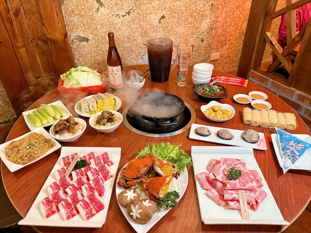 鼎味炭火薑母鴨員林總店 | 彰化員林薑母鴨,在地老字號薑母鴨,炭火慢熬溫體鴨肉,湯頭濃郁甘甜,招牌醬燒鴨肉飯、招牌酸梅湯也超推 @果果愛Fruitlove 鼎味炭火薑母鴨員林總店 | 彰化員林薑母鴨,在地老字號薑母鴨,炭火慢熬溫體鴨肉,湯頭濃郁甘甜,招牌醬燒鴨肉飯、招牌酸梅湯也超推 @果果愛Fruitlove