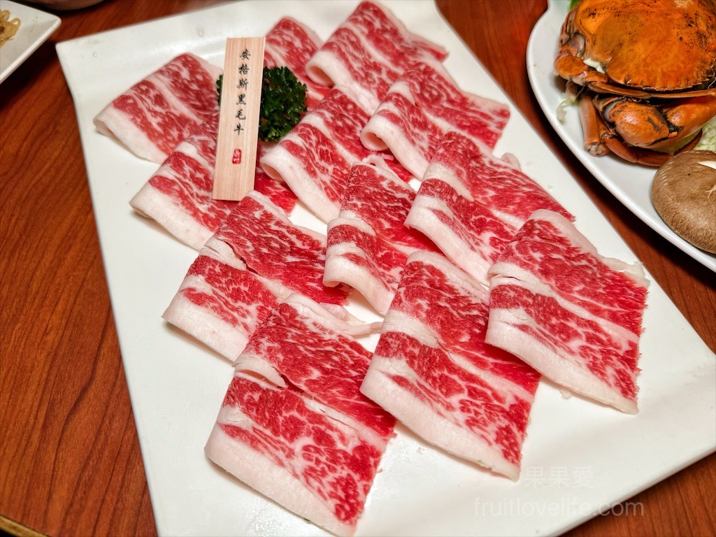 鼎味炭火薑母鴨員林總店 | 彰化員林薑母鴨,在地老字號薑母鴨,炭火慢熬溫體鴨肉,湯頭濃郁甘甜,招牌醬燒鴨肉飯、招牌酸梅湯也超推 @果果愛Fruitlove 鼎味炭火薑母鴨員林總店 | 彰化員林薑母鴨,在地老字號薑母鴨,炭火慢熬溫體鴨肉,湯頭濃郁甘甜,招牌醬燒鴨肉飯、招牌酸梅湯也超推 @果果愛Fruitlove