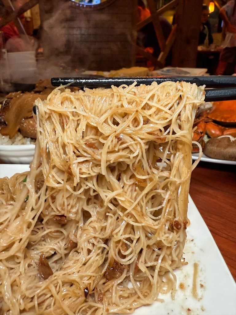 鼎味炭火薑母鴨員林總店 | 彰化員林薑母鴨,在地老字號薑母鴨,炭火慢熬溫體鴨肉,湯頭濃郁甘甜,招牌醬燒鴨肉飯、招牌酸梅湯也超推 @果果愛Fruitlove 鼎味炭火薑母鴨員林總店 | 彰化員林薑母鴨,在地老字號薑母鴨,炭火慢熬溫體鴨肉,湯頭濃郁甘甜,招牌醬燒鴨肉飯、招牌酸梅湯也超推 @果果愛Fruitlove