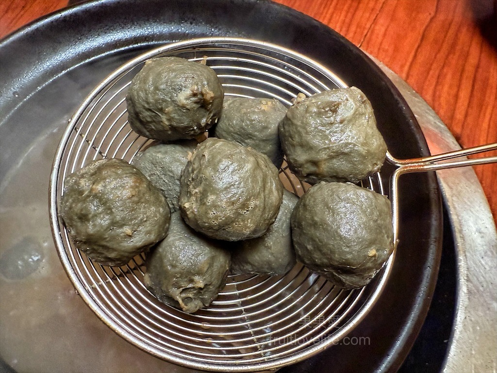 鼎味炭火薑母鴨員林總店 | 彰化員林薑母鴨,在地老字號薑母鴨,炭火慢熬溫體鴨肉,湯頭濃郁甘甜,招牌醬燒鴨肉飯、招牌酸梅湯也超推 @果果愛Fruitlove 鼎味炭火薑母鴨員林總店 | 彰化員林薑母鴨,在地老字號薑母鴨,炭火慢熬溫體鴨肉,湯頭濃郁甘甜,招牌醬燒鴨肉飯、招牌酸梅湯也超推 @果果愛Fruitlove