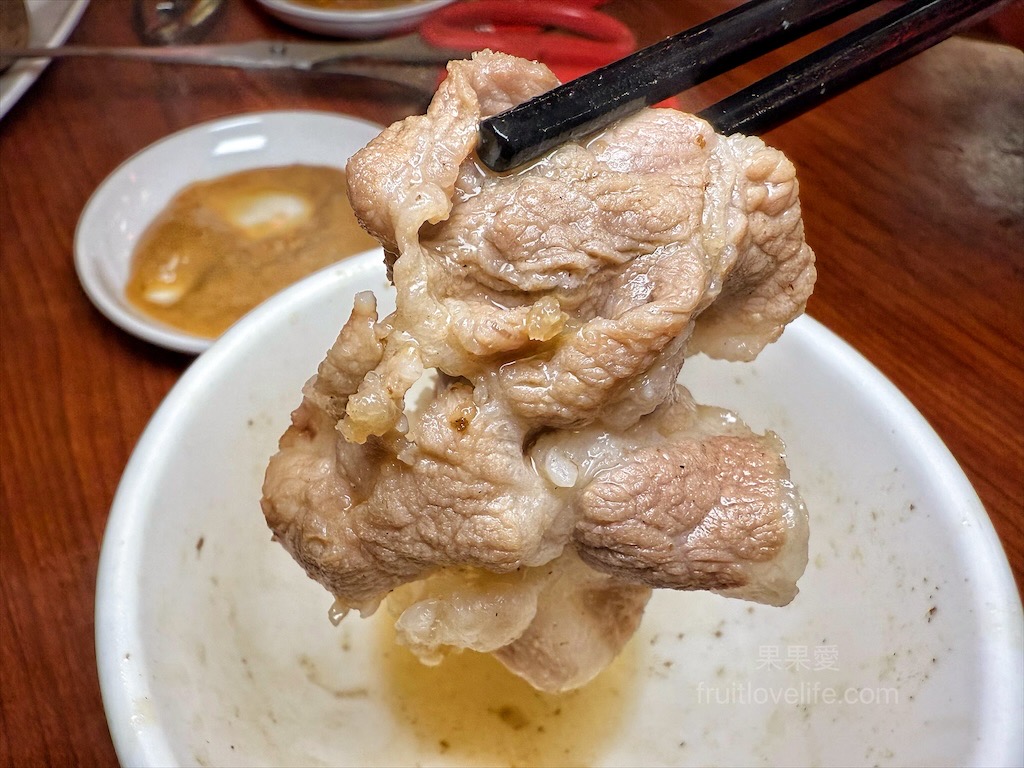 鼎味炭火薑母鴨員林總店 | 彰化員林薑母鴨,在地老字號薑母鴨,炭火慢熬溫體鴨肉,湯頭濃郁甘甜,招牌醬燒鴨肉飯、招牌酸梅湯也超推 @果果愛Fruitlove 鼎味炭火薑母鴨員林總店 | 彰化員林薑母鴨,在地老字號薑母鴨,炭火慢熬溫體鴨肉,湯頭濃郁甘甜,招牌醬燒鴨肉飯、招牌酸梅湯也超推 @果果愛Fruitlove