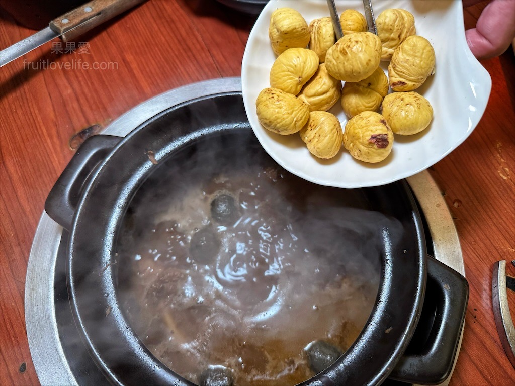 鼎味炭火薑母鴨員林總店 | 彰化員林薑母鴨，在地老字號薑母鴨，炭火慢熬溫體鴨肉，湯頭濃郁甘甜，招牌醬燒鴨肉飯、招牌酸梅湯也超推 @果果愛Fruitlove