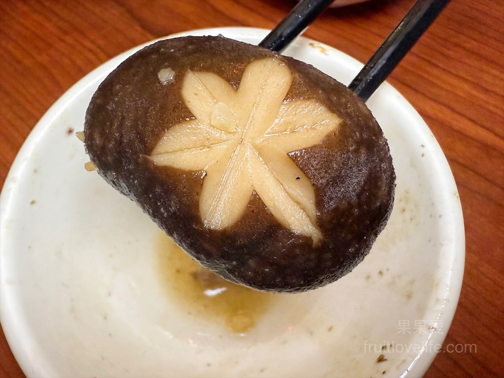 鼎味炭火薑母鴨員林總店 | 彰化員林薑母鴨,在地老字號薑母鴨,炭火慢熬溫體鴨肉,湯頭濃郁甘甜,招牌醬燒鴨肉飯、招牌酸梅湯也超推 @果果愛Fruitlove 鼎味炭火薑母鴨員林總店 | 彰化員林薑母鴨,在地老字號薑母鴨,炭火慢熬溫體鴨肉,湯頭濃郁甘甜,招牌醬燒鴨肉飯、招牌酸梅湯也超推 @果果愛Fruitlove