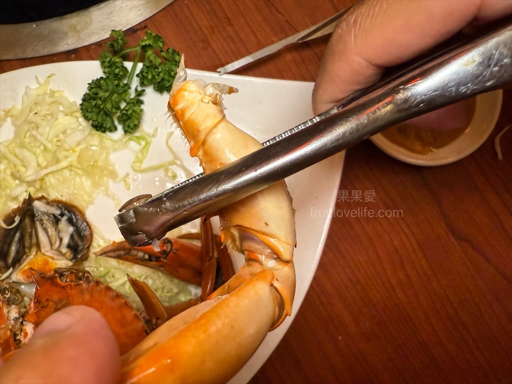 鼎味炭火薑母鴨員林總店 | 彰化員林薑母鴨,在地老字號薑母鴨,炭火慢熬溫體鴨肉,湯頭濃郁甘甜,招牌醬燒鴨肉飯、招牌酸梅湯也超推 @果果愛Fruitlove 鼎味炭火薑母鴨員林總店 | 彰化員林薑母鴨,在地老字號薑母鴨,炭火慢熬溫體鴨肉,湯頭濃郁甘甜,招牌醬燒鴨肉飯、招牌酸梅湯也超推 @果果愛Fruitlove