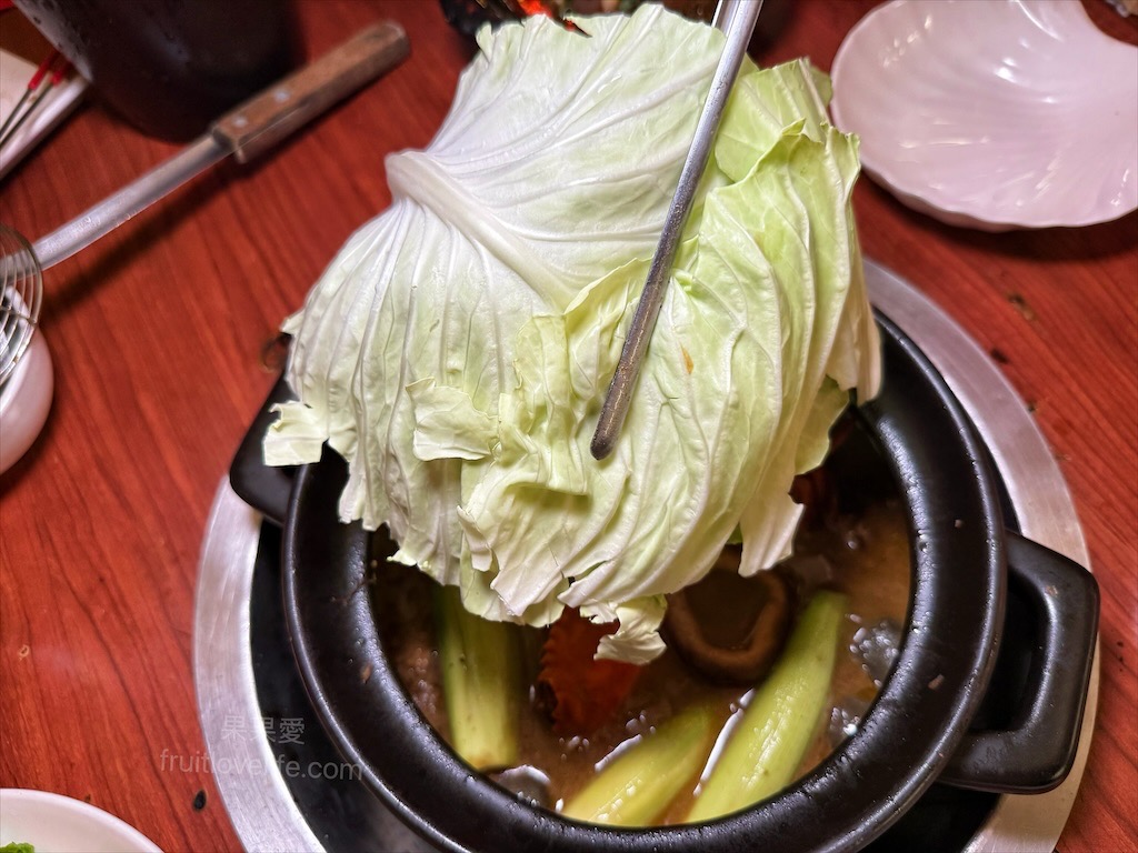 鼎味炭火薑母鴨員林總店 | 彰化員林薑母鴨,在地老字號薑母鴨,炭火慢熬溫體鴨肉,湯頭濃郁甘甜,招牌醬燒鴨肉飯、招牌酸梅湯也超推 @果果愛Fruitlove 鼎味炭火薑母鴨員林總店 | 彰化員林薑母鴨,在地老字號薑母鴨,炭火慢熬溫體鴨肉,湯頭濃郁甘甜,招牌醬燒鴨肉飯、招牌酸梅湯也超推 @果果愛Fruitlove