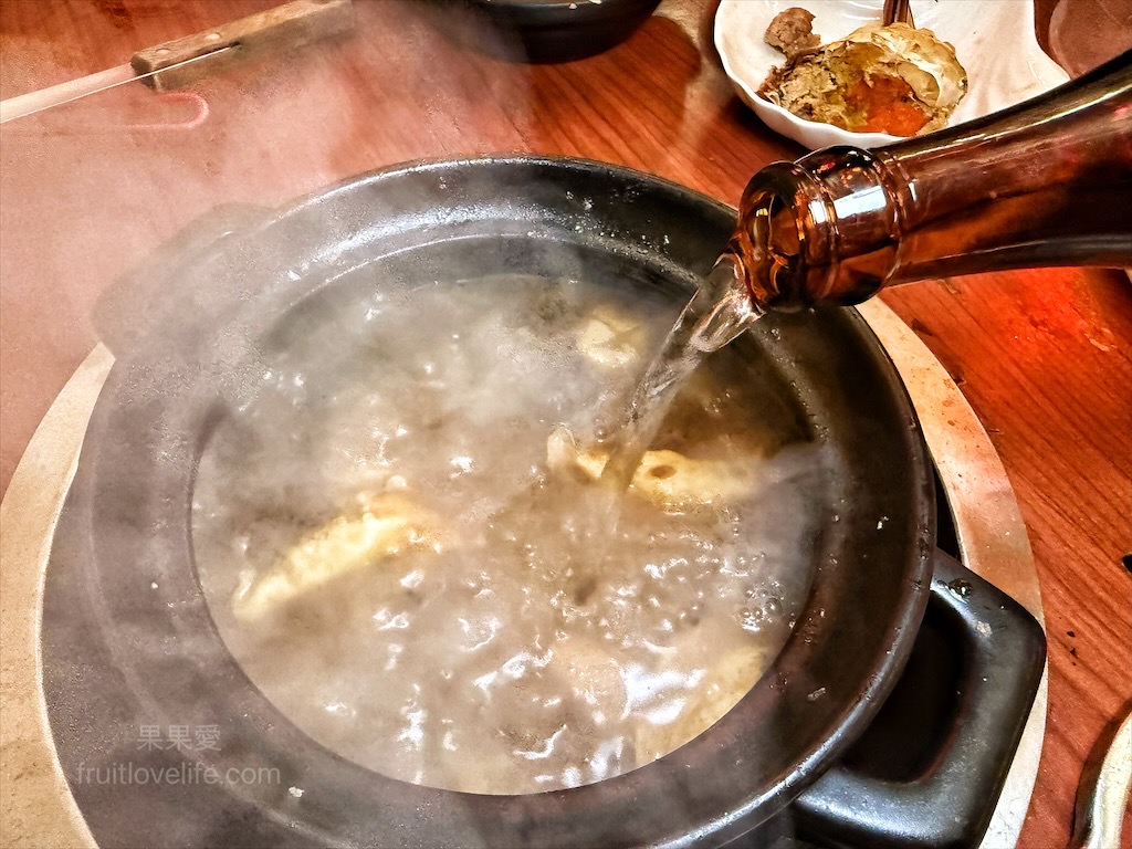 鼎味炭火薑母鴨員林總店 | 彰化員林薑母鴨,在地老字號薑母鴨,炭火慢熬溫體鴨肉,湯頭濃郁甘甜,招牌醬燒鴨肉飯、招牌酸梅湯也超推 @果果愛Fruitlove 鼎味炭火薑母鴨員林總店 | 彰化員林薑母鴨,在地老字號薑母鴨,炭火慢熬溫體鴨肉,湯頭濃郁甘甜,招牌醬燒鴨肉飯、招牌酸梅湯也超推 @果果愛Fruitlove