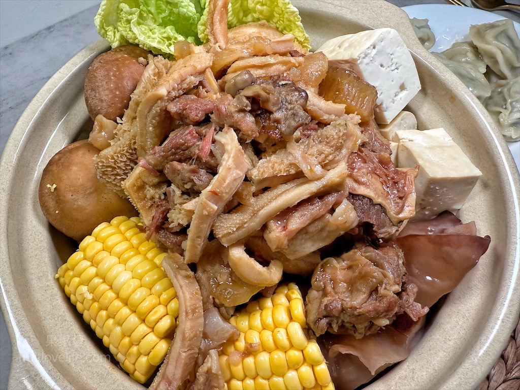 牛室炙燒牛排大里店 | 台中大里吃到飽，超狂的牛排店，有超豐富的吃到飽自助吧，不要懷疑，連義式手工披薩、越式牛肉河粉都是吃到飽 @果果愛Fruitlove