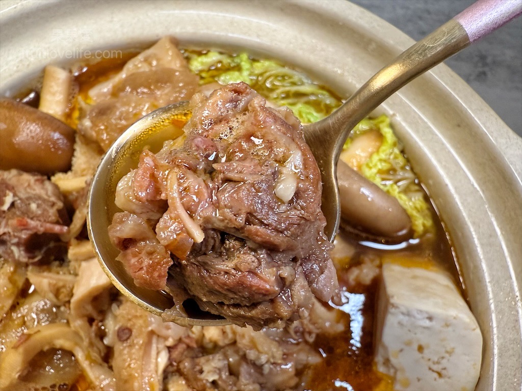 【 i3Fresh愛上新鮮 × 阿基師 】聯名監製｜牛三寶老饕牛肉爐，細火慢熬製成濃郁甘甜湯頭，牛肚、牛筋、牛肉量多，軟嫩Q彈 @果果愛Fruitlove