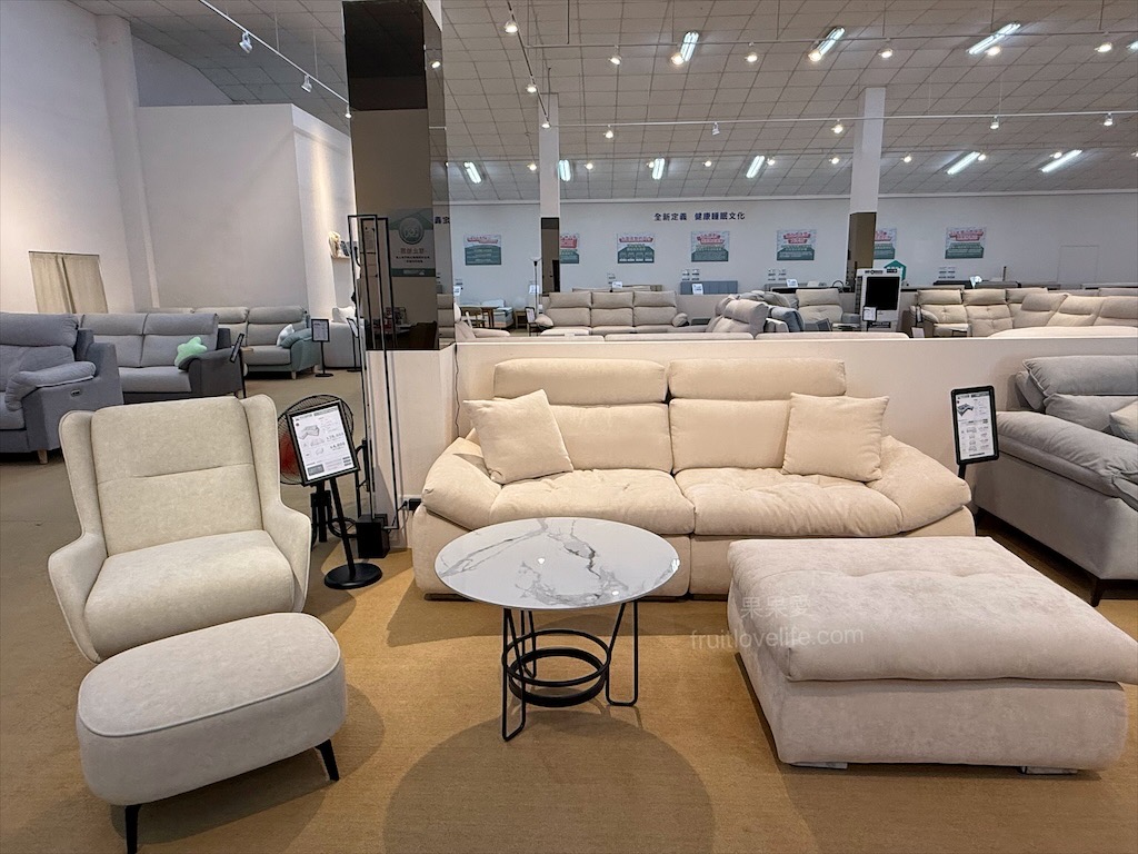布可思椅｜台中沙發工廠直營，質感、品質、設計、價格親民保固兼具的台灣製作沙發專賣店 @果果愛Fruitlove