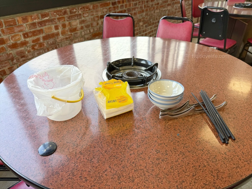 阿晾薑母鴨 | 南投薑母鴨推薦,薑母鴨、胡椒全鴨還可以一鍋兩吃,山泉水養殖吳郭魚、現撈泰國蝦,埔里在地美食,TVBS食尚玩家推薦 @果果愛Fruitlove 阿晾薑母鴨 | 南投薑母鴨推薦,薑母鴨、胡椒全鴨還可以一鍋兩吃,山泉水養殖吳郭魚、現撈泰國蝦,埔里在地美食,TVBS食尚玩家推薦 @果果愛Fruitlove