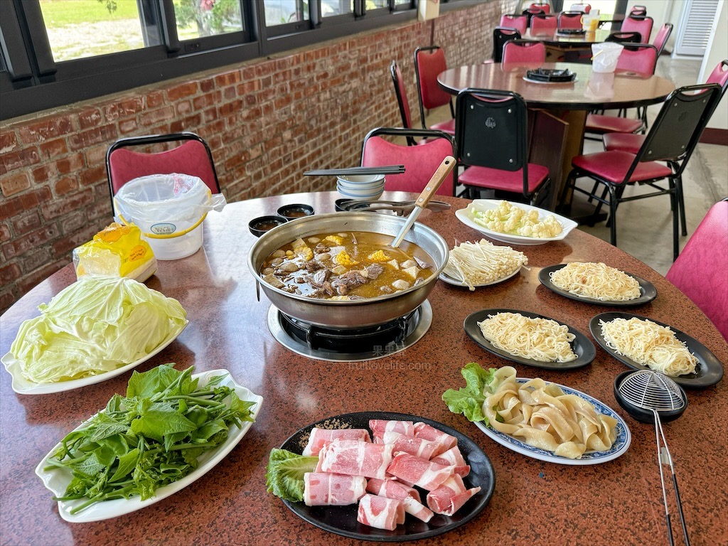 太平客都臭豆腐⟩生臭豆腐直接來找製作的工廠買，便宜份量多 @果果愛Fruitlove