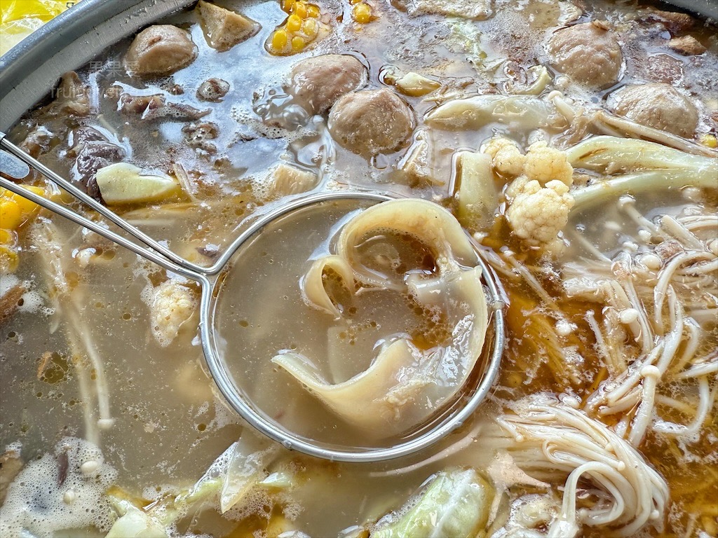 阿晾薑母鴨 | 南投薑母鴨推薦,薑母鴨、胡椒全鴨還可以一鍋兩吃,山泉水養殖吳郭魚、現撈泰國蝦,埔里在地美食,TVBS食尚玩家推薦 @果果愛Fruitlove 阿晾薑母鴨 | 南投薑母鴨推薦,薑母鴨、胡椒全鴨還可以一鍋兩吃,山泉水養殖吳郭魚、現撈泰國蝦,埔里在地美食,TVBS食尚玩家推薦 @果果愛Fruitlove