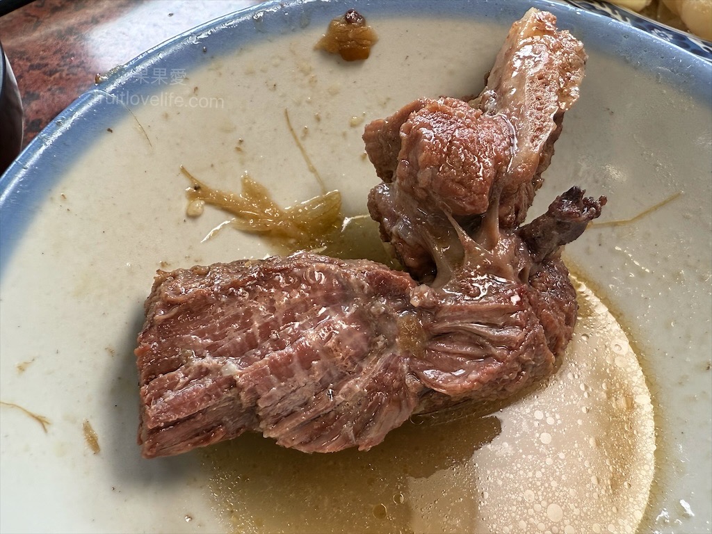 阿晾薑母鴨 | 南投薑母鴨推薦，薑母鴨、胡椒全鴨還可以一鍋兩吃，山泉水養殖吳郭魚、現撈泰國蝦，埔里在地美食，TVBS食尚玩家推薦 @果果愛Fruitlove