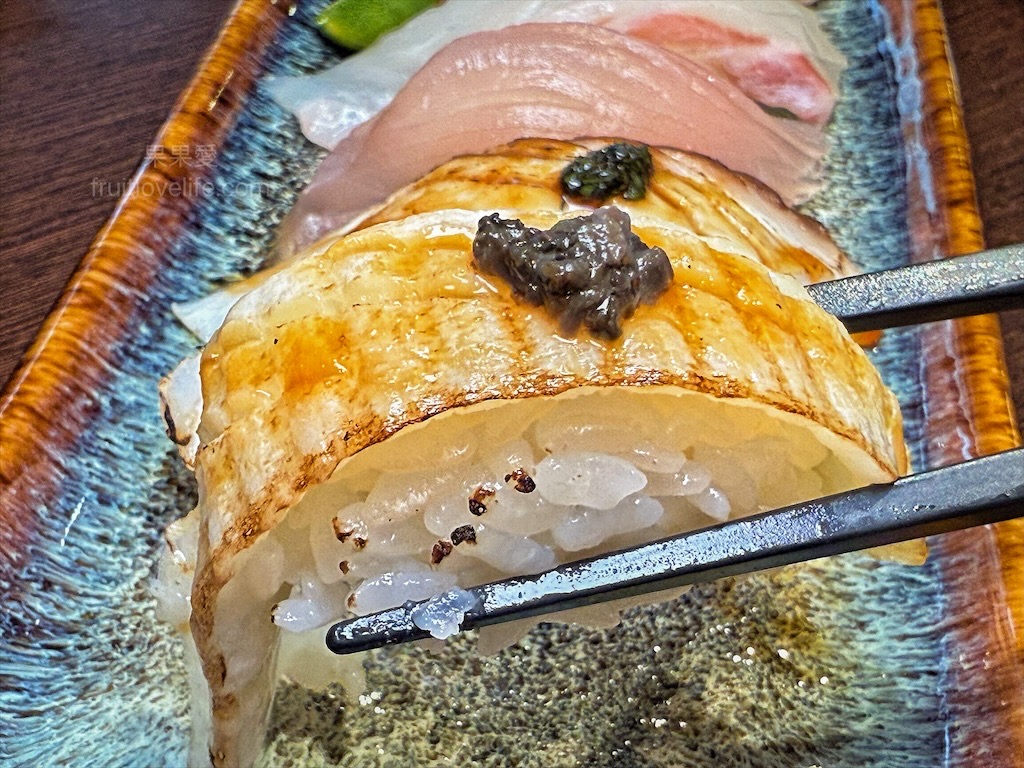 屘壽司 | 台中西屯日本料理,捷運學區壽司、鮮甜生魚片、澎湃海鮮丼、炙燒壽司、寵物友善 @果果愛Fruitlove 屘壽司 | 台中西屯日本料理,捷運學區壽司、鮮甜生魚片、澎湃海鮮丼、炙燒壽司、寵物友善 @果果愛Fruitlove