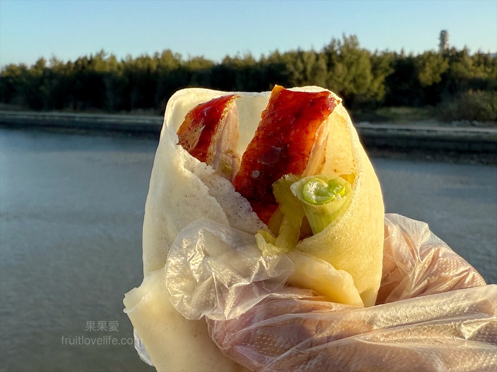 林記北平烤鴨 | 苗栗通霄烤鴨,藏身巷弄鐵皮屋裡的北平烤鴨,鴨皮Q軟,肉質鮮嫩,記得要再點上一份米血 @果果愛Fruitlove 林記北平烤鴨 | 苗栗通霄烤鴨,藏身巷弄鐵皮屋裡的北平烤鴨,鴨皮Q軟,肉質鮮嫩,記得要再點上一份米血 @果果愛Fruitlove