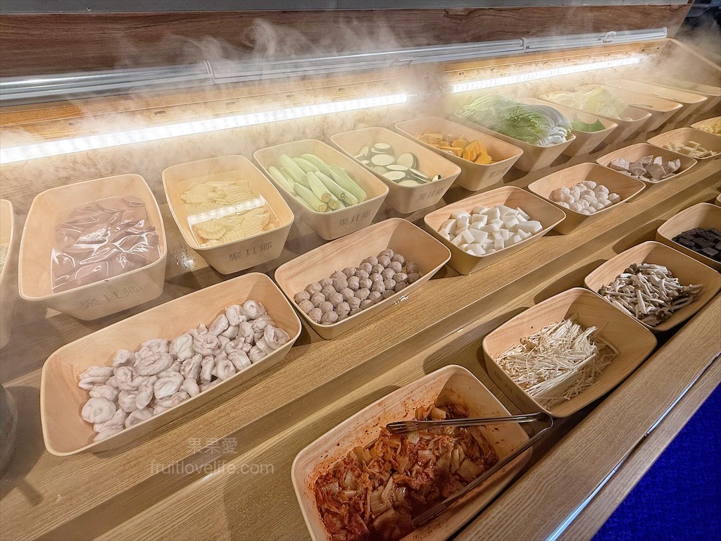 聚貝鄉燒肉.鍋物 | 南投埔里燒肉、火鍋一次滿足，還有豐富的自助吧吃到飽 @果果愛Fruitlove