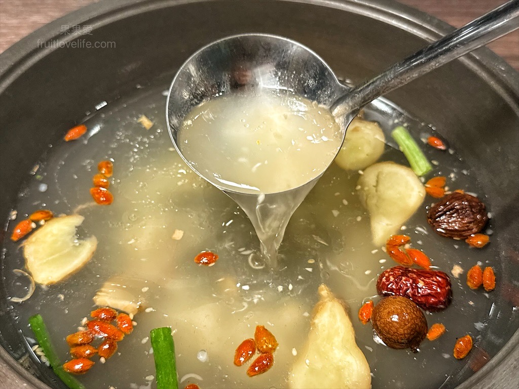 聚貝鄉燒肉.鍋物 | 南投埔里燒肉、火鍋一次滿足，還有豐富的自助吧吃到飽 @果果愛Fruitlove