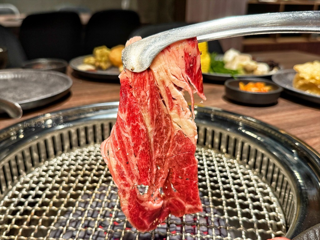 聚貝鄉燒肉.鍋物 | 南投埔里燒肉、火鍋一次滿足,還有豐富的自助吧吃到飽 @果果愛Fruitlove 聚貝鄉燒肉.鍋物 | 南投埔里燒肉、火鍋一次滿足,還有豐富的自助吧吃到飽 @果果愛Fruitlove