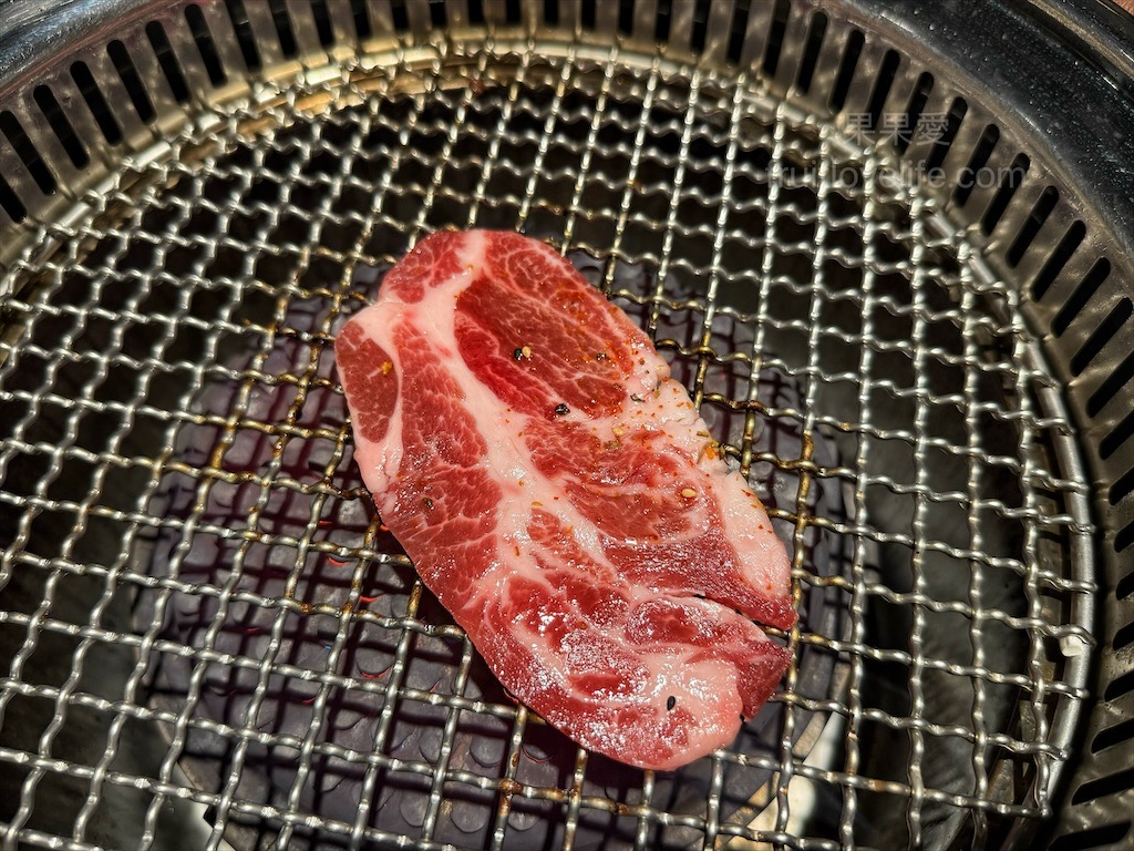 聚貝鄉燒肉.鍋物 | 南投埔里燒肉、火鍋一次滿足,還有豐富的自助吧吃到飽 @果果愛Fruitlove 聚貝鄉燒肉.鍋物 | 南投埔里燒肉、火鍋一次滿足,還有豐富的自助吧吃到飽 @果果愛Fruitlove