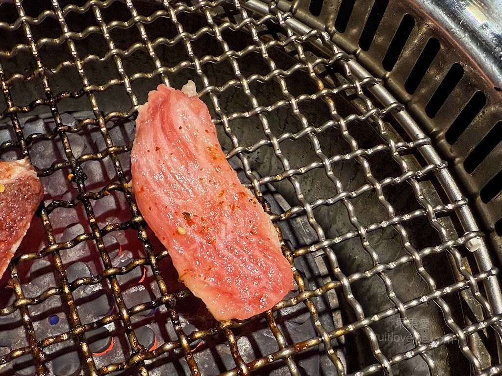 聚貝鄉燒肉.鍋物 | 南投埔里燒肉、火鍋一次滿足,還有豐富的自助吧吃到飽 @果果愛Fruitlove 聚貝鄉燒肉.鍋物 | 南投埔里燒肉、火鍋一次滿足,還有豐富的自助吧吃到飽 @果果愛Fruitlove