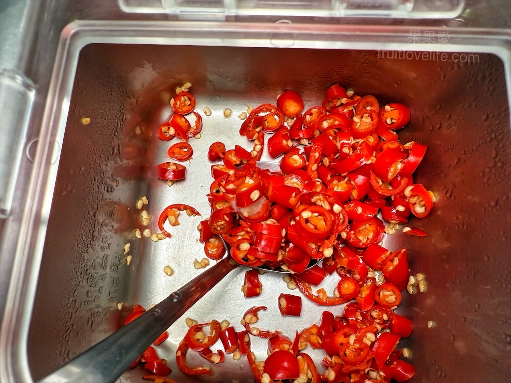 一饌泰式銅盤燒烤火鍋 | 南投草屯田野間超人氣泰式燒烤火鍋，湯頭三吃、高品質肉品、寵物友善、無服務費 @果果愛Fruitlove