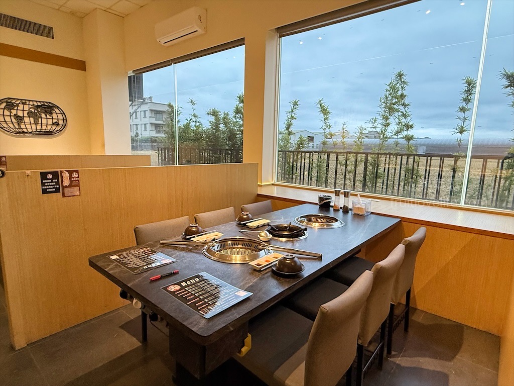 唯真燒肉 | 南投草屯燒烤,在地都推薦的稻田美景燒肉店,套餐肉量十足,泰式沾醬超唰嘴又解膩 @果果愛Fruitlove 唯真燒肉 | 南投草屯燒烤,在地都推薦的稻田美景燒肉店,套餐肉量十足,泰式沾醬超唰嘴又解膩 @果果愛Fruitlove