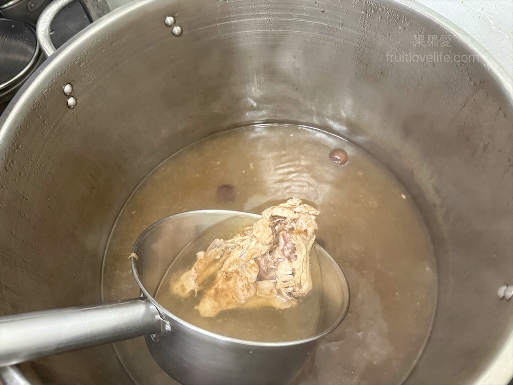 唯真燒肉 | 南投草屯燒烤,在地都推薦的稻田美景燒肉店,套餐肉量十足,泰式沾醬超唰嘴又解膩 @果果愛Fruitlove 唯真燒肉 | 南投草屯燒烤,在地都推薦的稻田美景燒肉店,套餐肉量十足,泰式沾醬超唰嘴又解膩 @果果愛Fruitlove