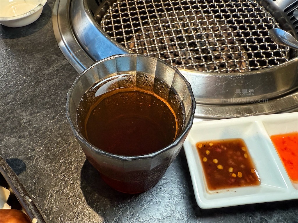 唯真燒肉 | 南投草屯燒烤,在地都推薦的稻田美景燒肉店,套餐肉量十足,泰式沾醬超唰嘴又解膩 @果果愛Fruitlove 唯真燒肉 | 南投草屯燒烤,在地都推薦的稻田美景燒肉店,套餐肉量十足,泰式沾醬超唰嘴又解膩 @果果愛Fruitlove