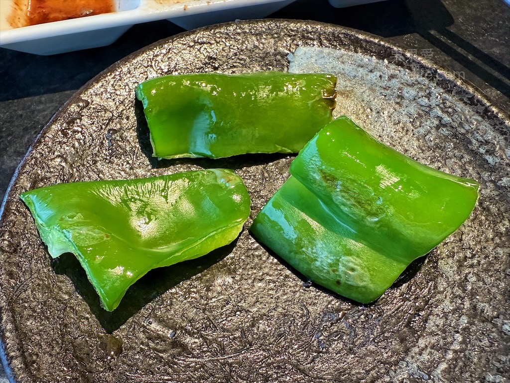 唯真燒肉 | 南投草屯燒烤,在地都推薦的稻田美景燒肉店,套餐肉量十足,泰式沾醬超唰嘴又解膩 @果果愛Fruitlove 唯真燒肉 | 南投草屯燒烤,在地都推薦的稻田美景燒肉店,套餐肉量十足,泰式沾醬超唰嘴又解膩 @果果愛Fruitlove