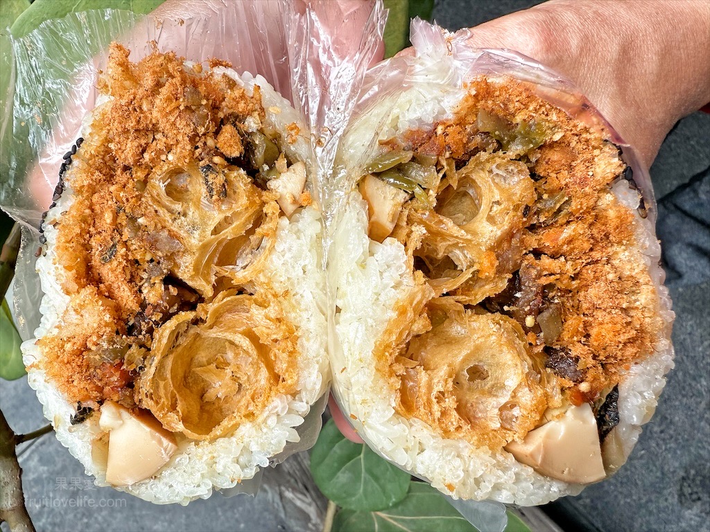 1997手工窯烤披薩 | 台中24小時自助窯烤PIZZA披薩，超多起司任你加，還有免費飲料可以喝-台中太平披薩 @果果愛Fruitlove