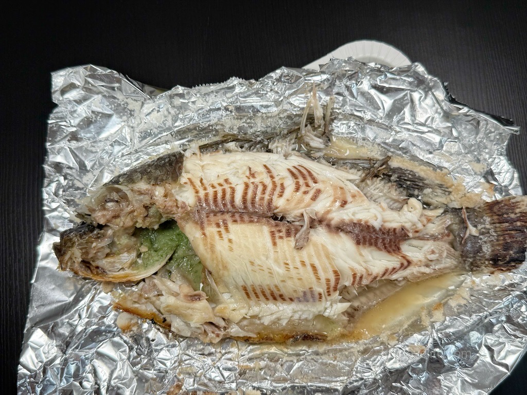 喬魚鹽烤魚 | 台中南屯鹽烤魚，好市多附近新鮮現烤魚，獨家蔥蒜醬汁、肉質Q嫩、味道鮮甜，外帶內用都好吃 @果果愛Fruitlove