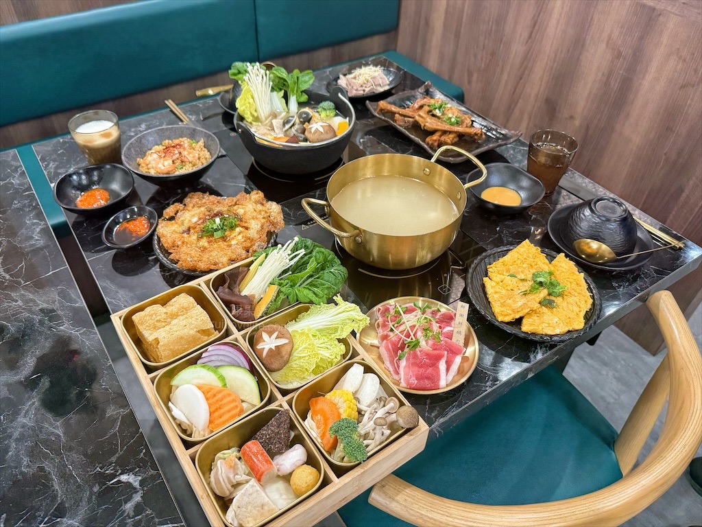 鵝与鍋虎尾總店 | 雲林虎尾鵝肉火鍋,招牌鵝白湯清香鮮甜、Q嫩鵝肉片、六宮格鮮蔬盤,多樣招牌必點小菜、主食 @果果愛Fruitlove 鵝与鍋虎尾總店 | 雲林虎尾鵝肉火鍋,招牌鵝白湯清香鮮甜、Q嫩鵝肉片、六宮格鮮蔬盤,多樣招牌必點小菜、主食 @果果愛Fruitlove