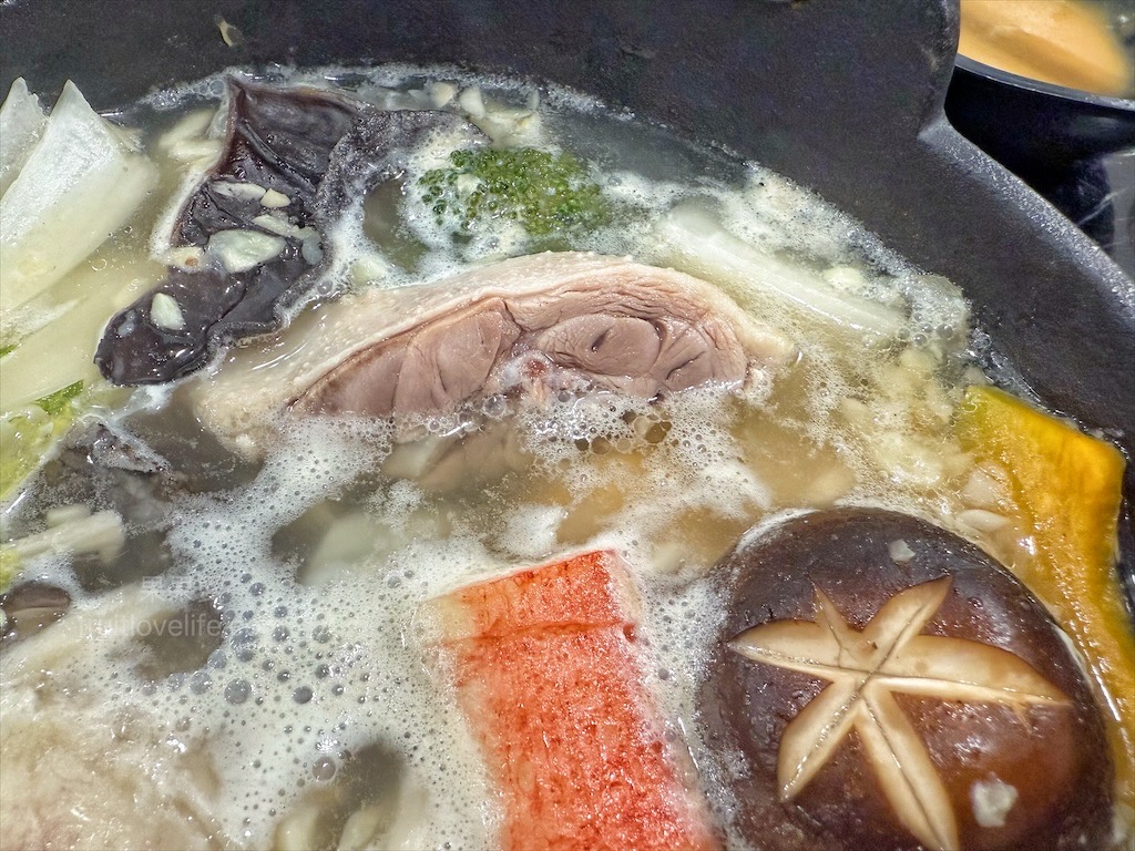 鵝与鍋虎尾總店 | 雲林虎尾鵝肉火鍋，招牌鵝白湯清香鮮甜、Q嫩鵝肉片、六宮格鮮蔬盤，多樣招牌必點小菜、主食 @果果愛Fruitlove